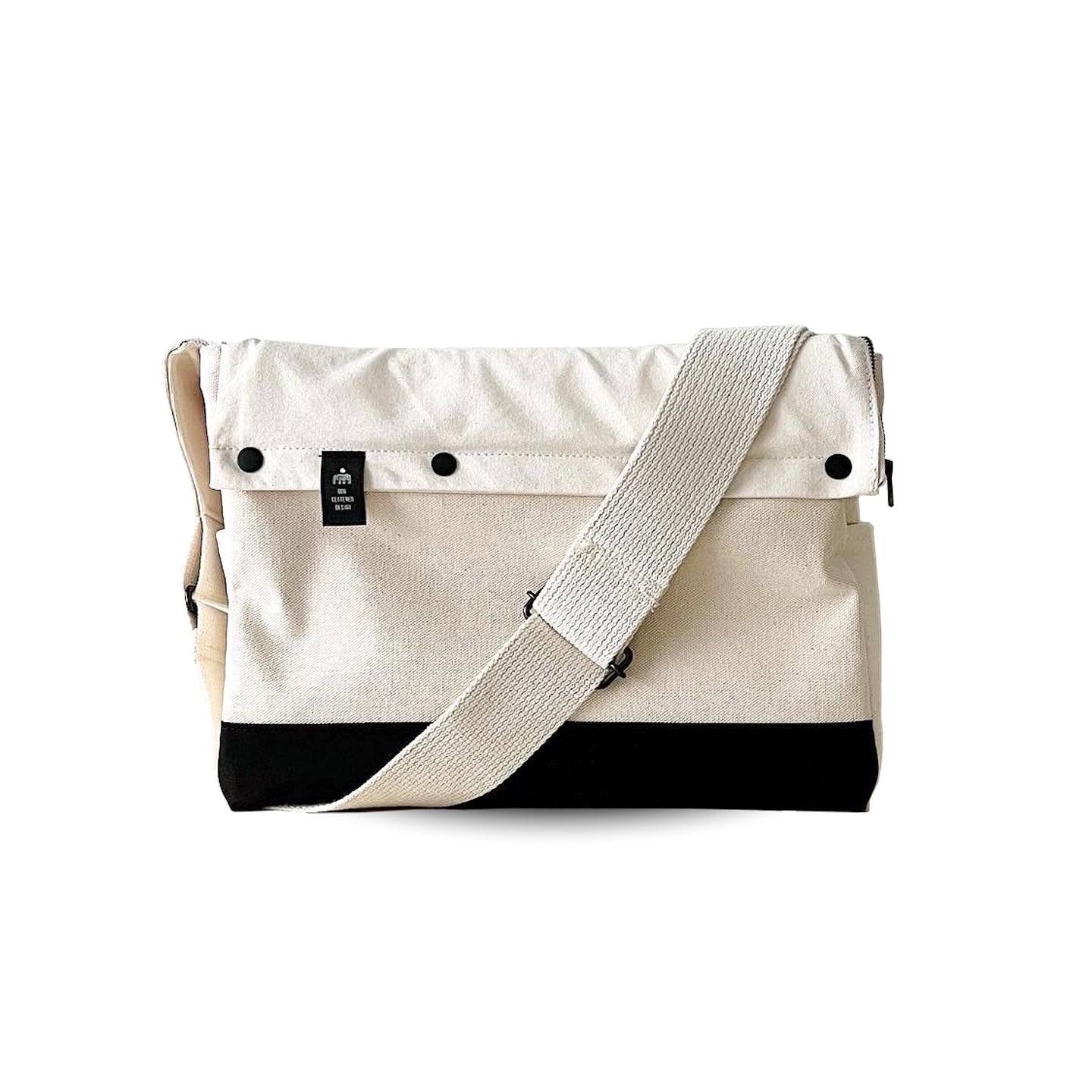 THE MEe ESSENTIAL STORE | MEe.inc